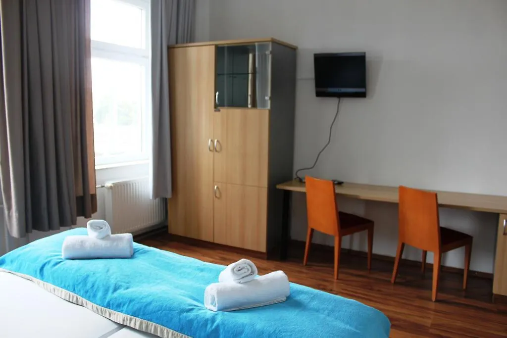 Elbe's Hotel Dresden Hostel