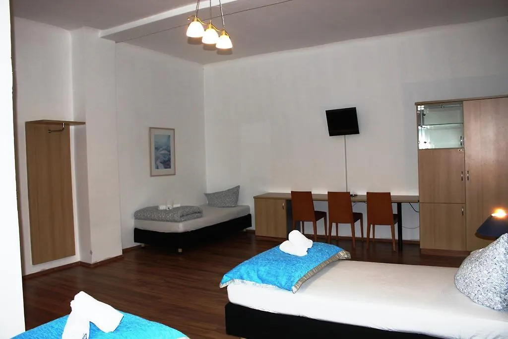 Elbe's Hotel Dresden Hostel