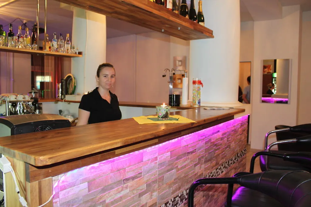 Elbe'S Hotel Dresden Hostel