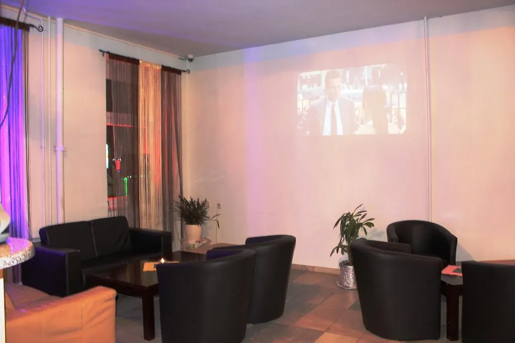 Hostel Elbe'S Hotel Dresden